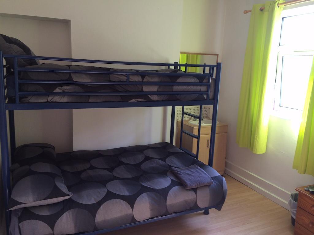 The Kingscliffe Guesthouse Manchester Zimmer foto